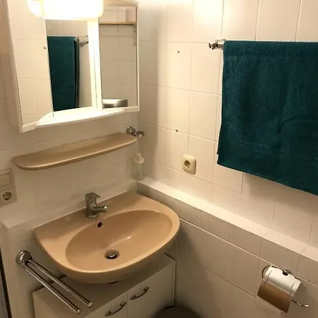 Gemuetliche Helle Mit Balkon Am Seemoos In Bodensee Mit Kueche Bad Wifi * Friedrichshafen